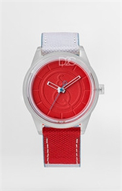Q&Q高透亚克力镜面红色表面拼色表带时尚SOLAR光能防水手表